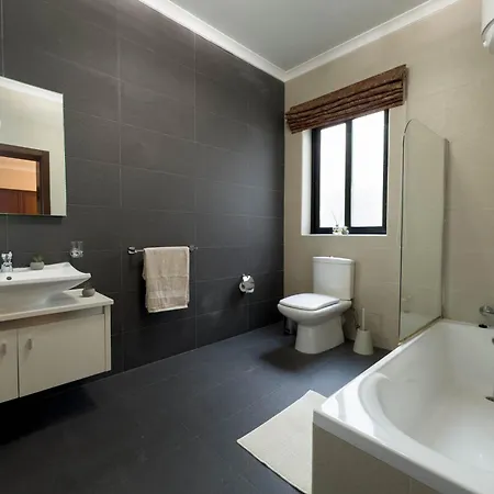 아파트 Jacuzzi Terrace Getaway With Valletta Views