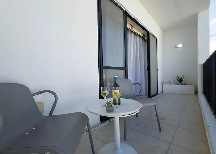 Διαμέρισμα Jacuzzi Terrace Getaway With Valletta Views