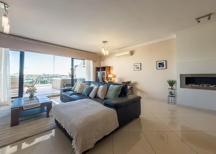 Διαμέρισμα Jacuzzi Terrace Getaway With Valletta Views Σλιέμα